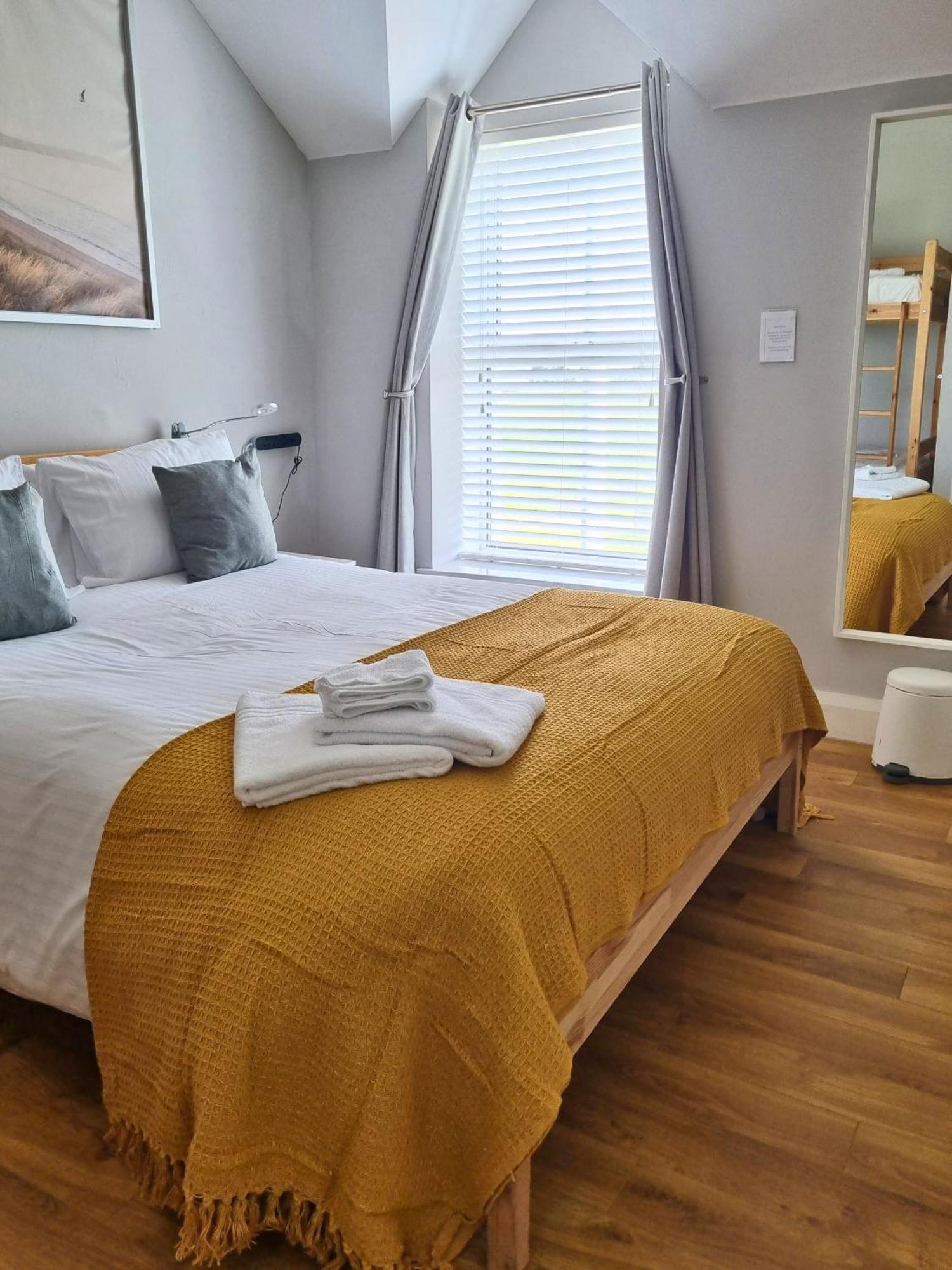 Apartamento 5 Dunluce Park - Portrush By The Sea Exterior foto