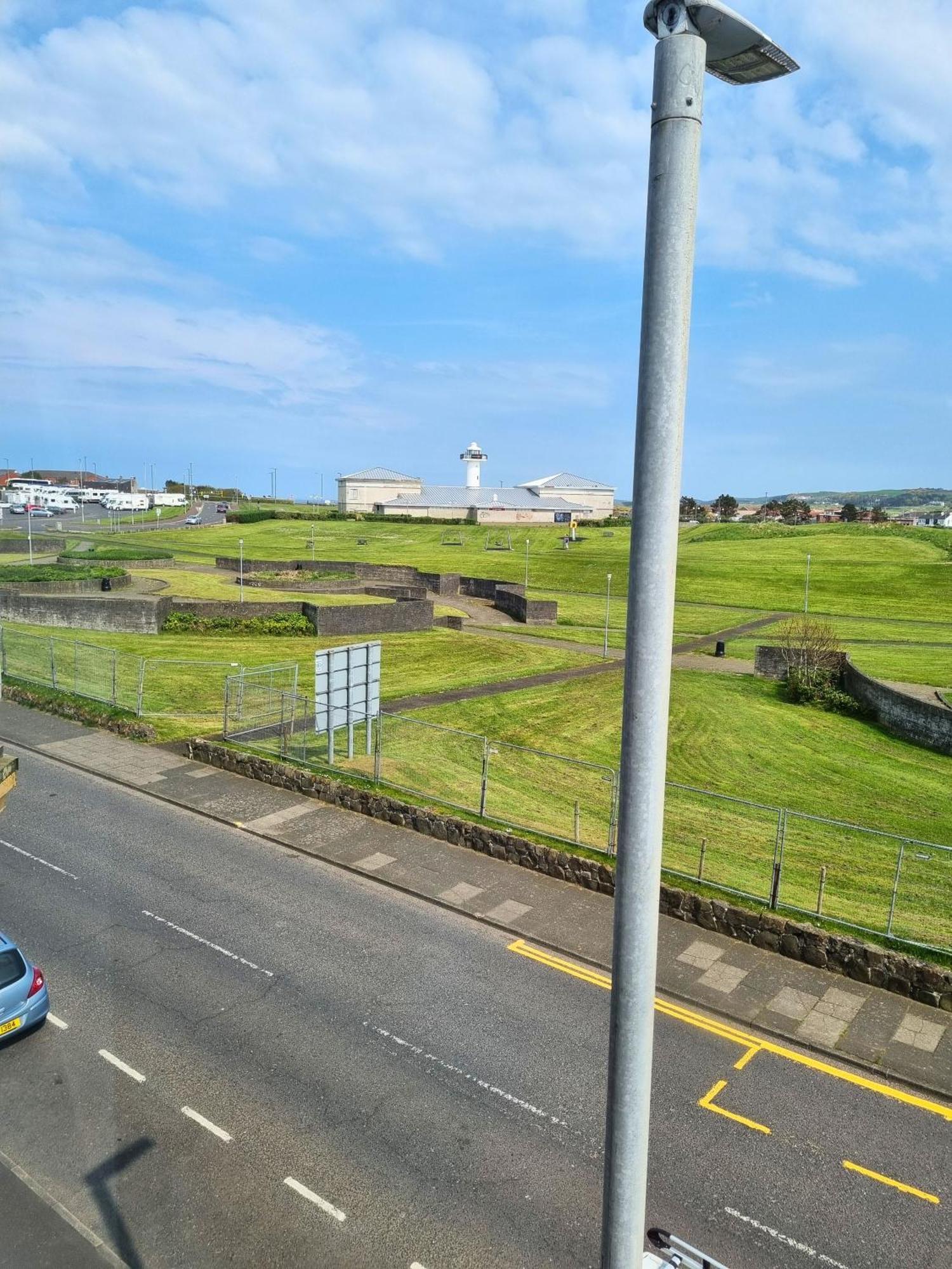 Apartamento 5 Dunluce Park - Portrush By The Sea Exterior foto
